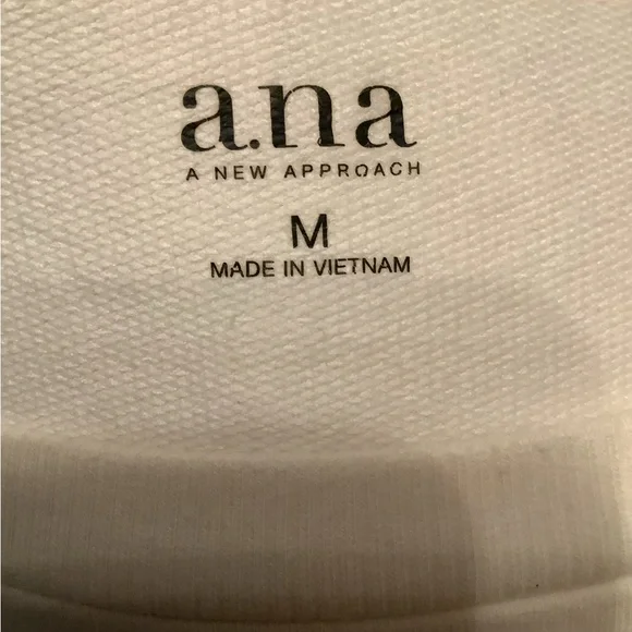 a.n.a Cream Boxy Coquette Ruffled 3/4 Sleeve Blouse - Picture 3 of 5